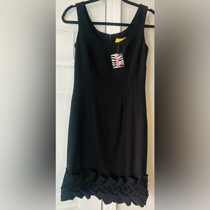 Aysha women’s black fitted dress. Sz 0. NWT. Ruffle at bottom hem. Scoop neck.